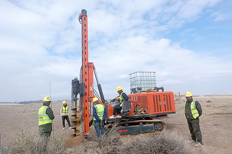 光伏打桩机施工案例